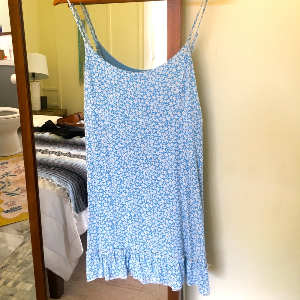 Mahina Dress Blue Floral Medium/Large